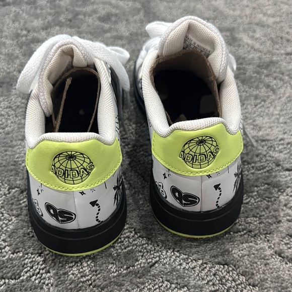 Adidas White Sneakers with Black Graphics and Neon Accents - Picture 4 of 5